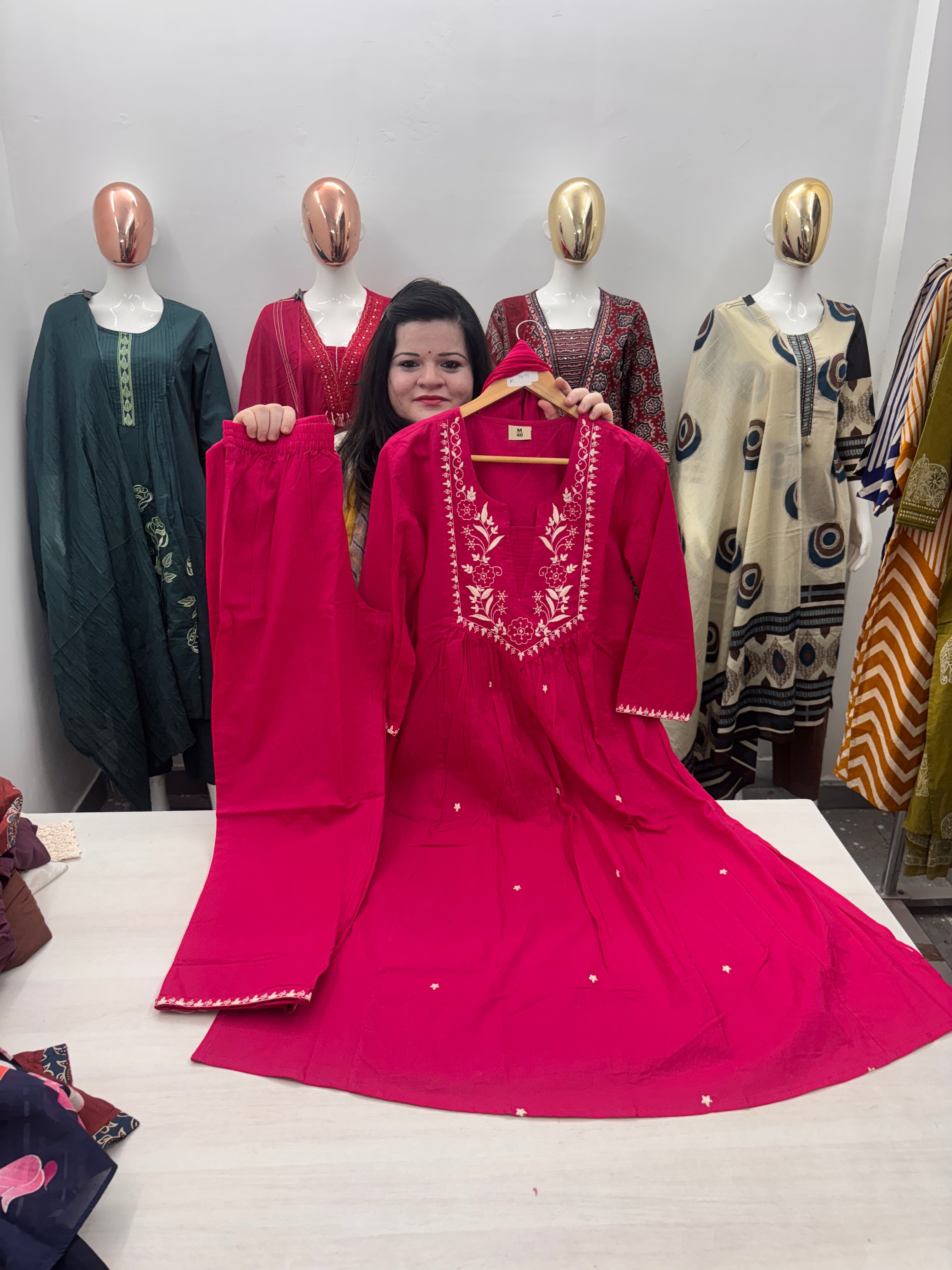 Thread embroidery A line with Straight Pant in pure cotton