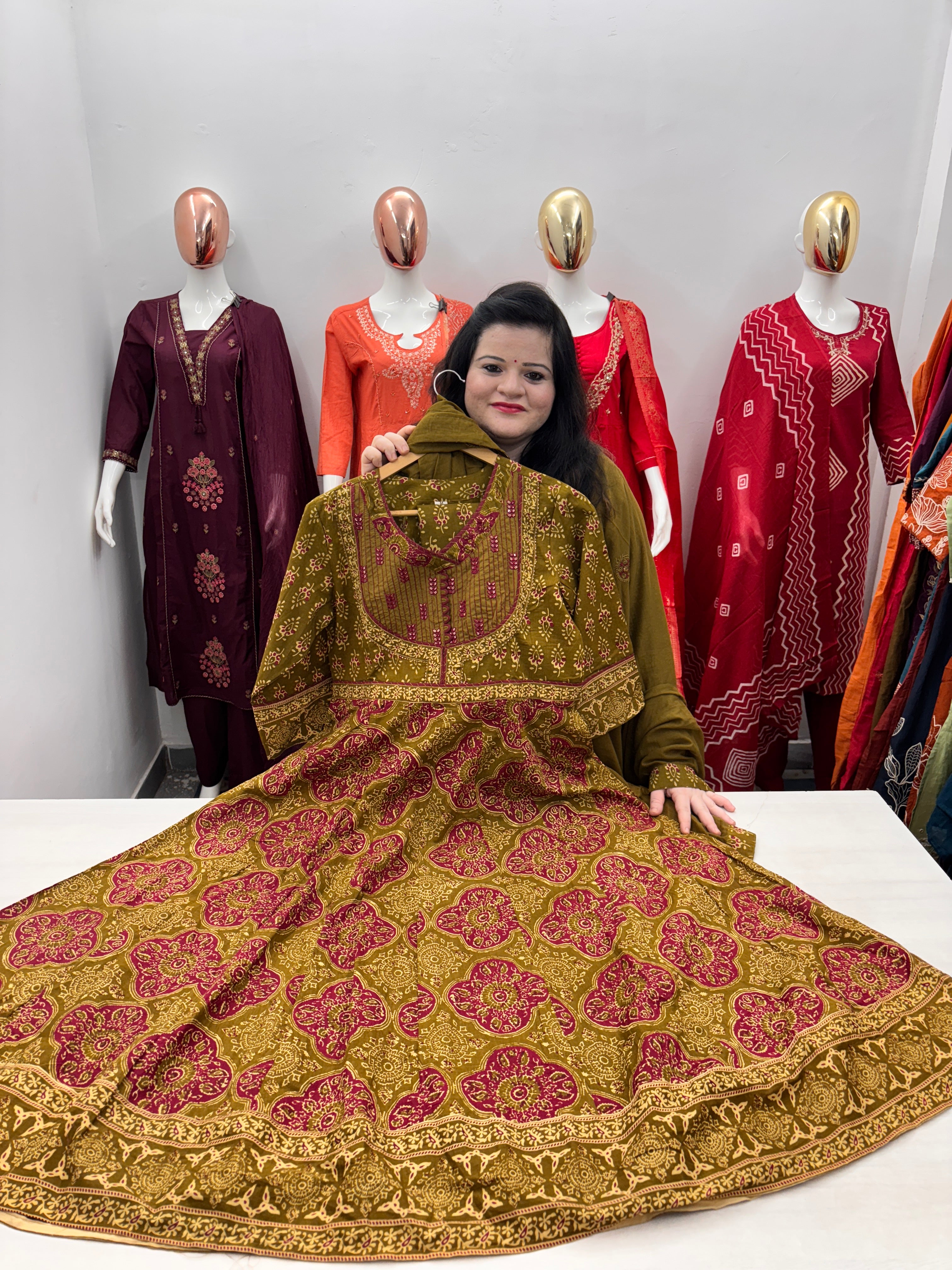 Cambric cotton dupatta set