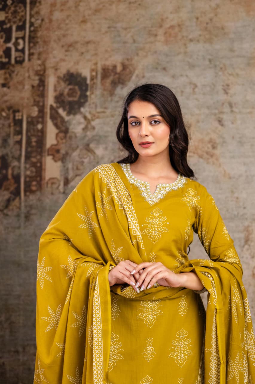 Cambric cotton dupatta set