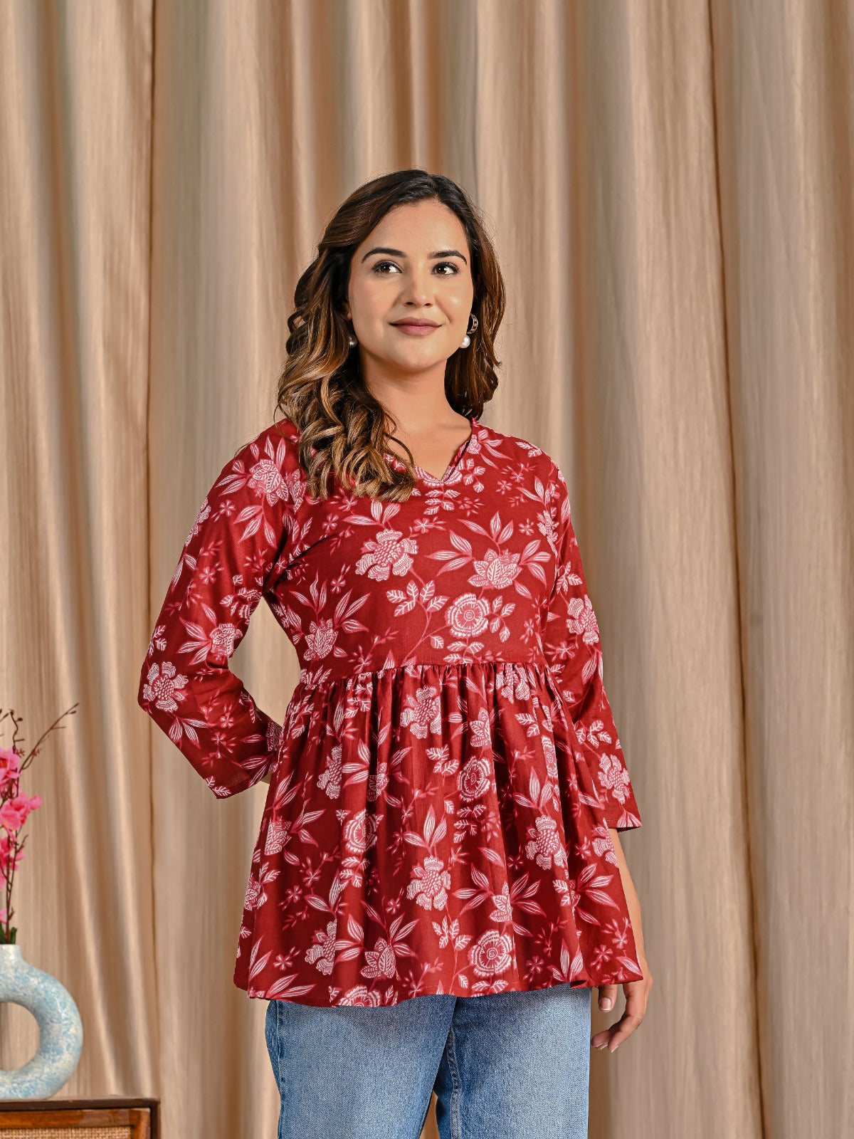 Short cotton top for girls