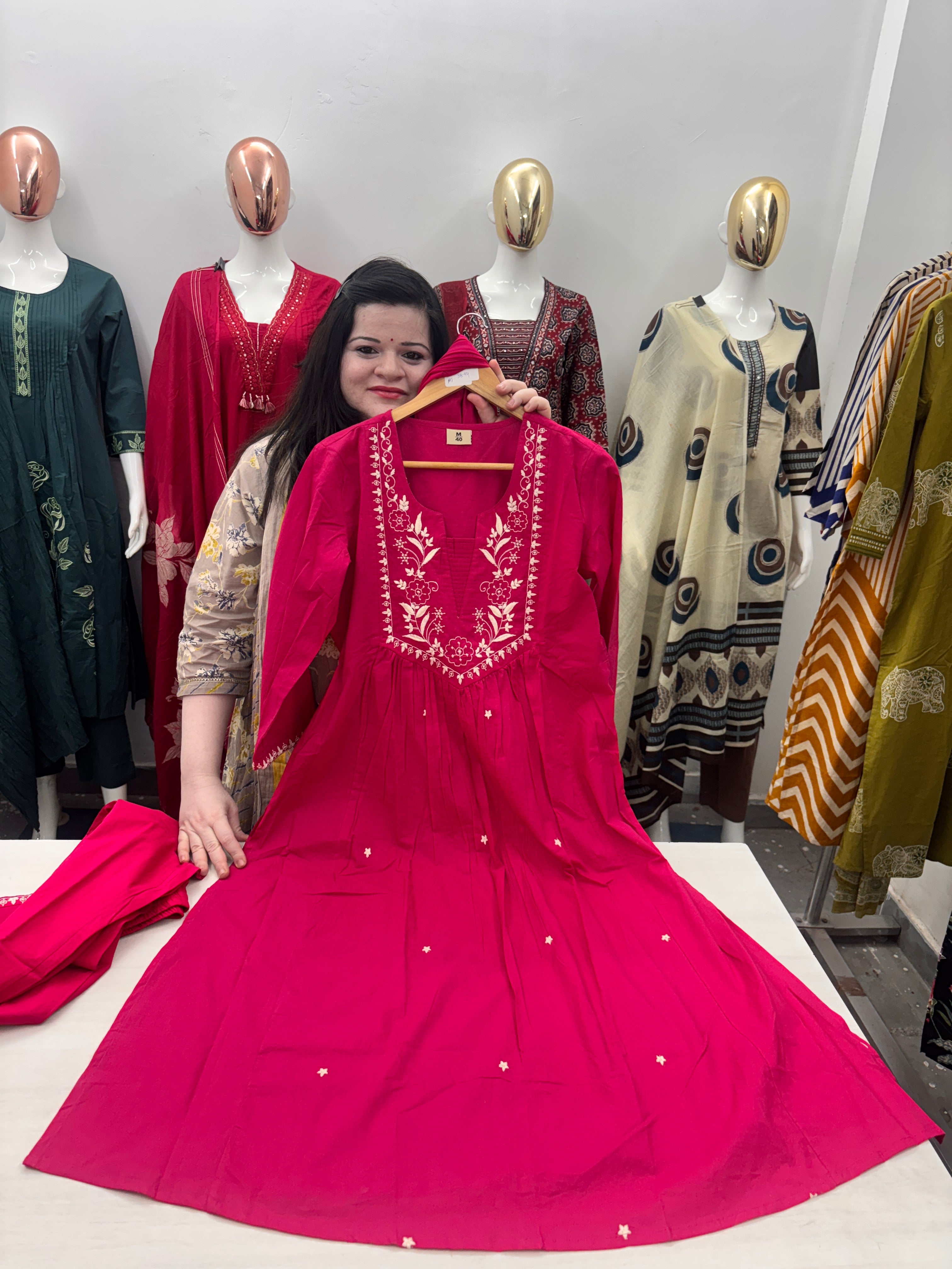 Thread embroidery A line with Straight Pant in pure cotton