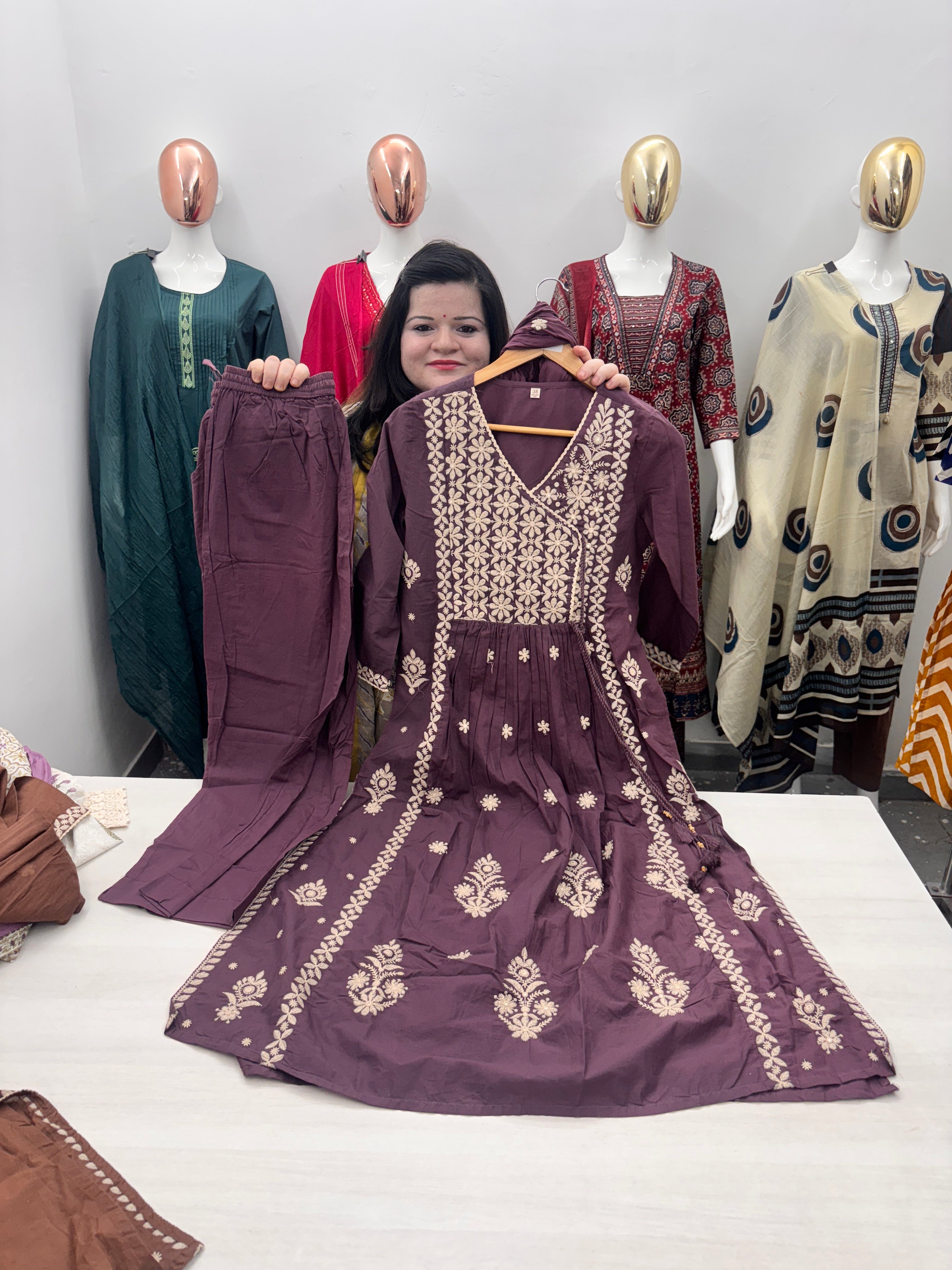 Thread embroidery A line with Straight Pant in pure cotton