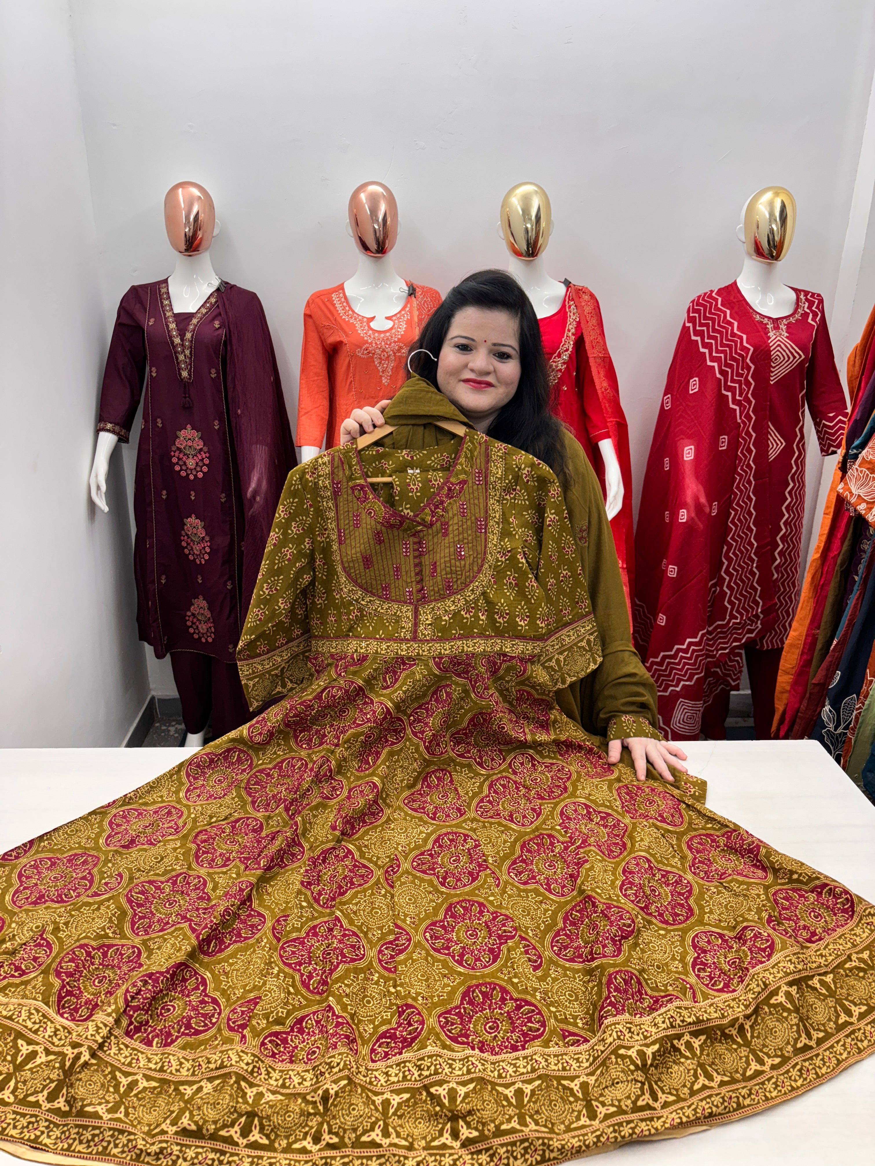 Cambric cotton dupatta set