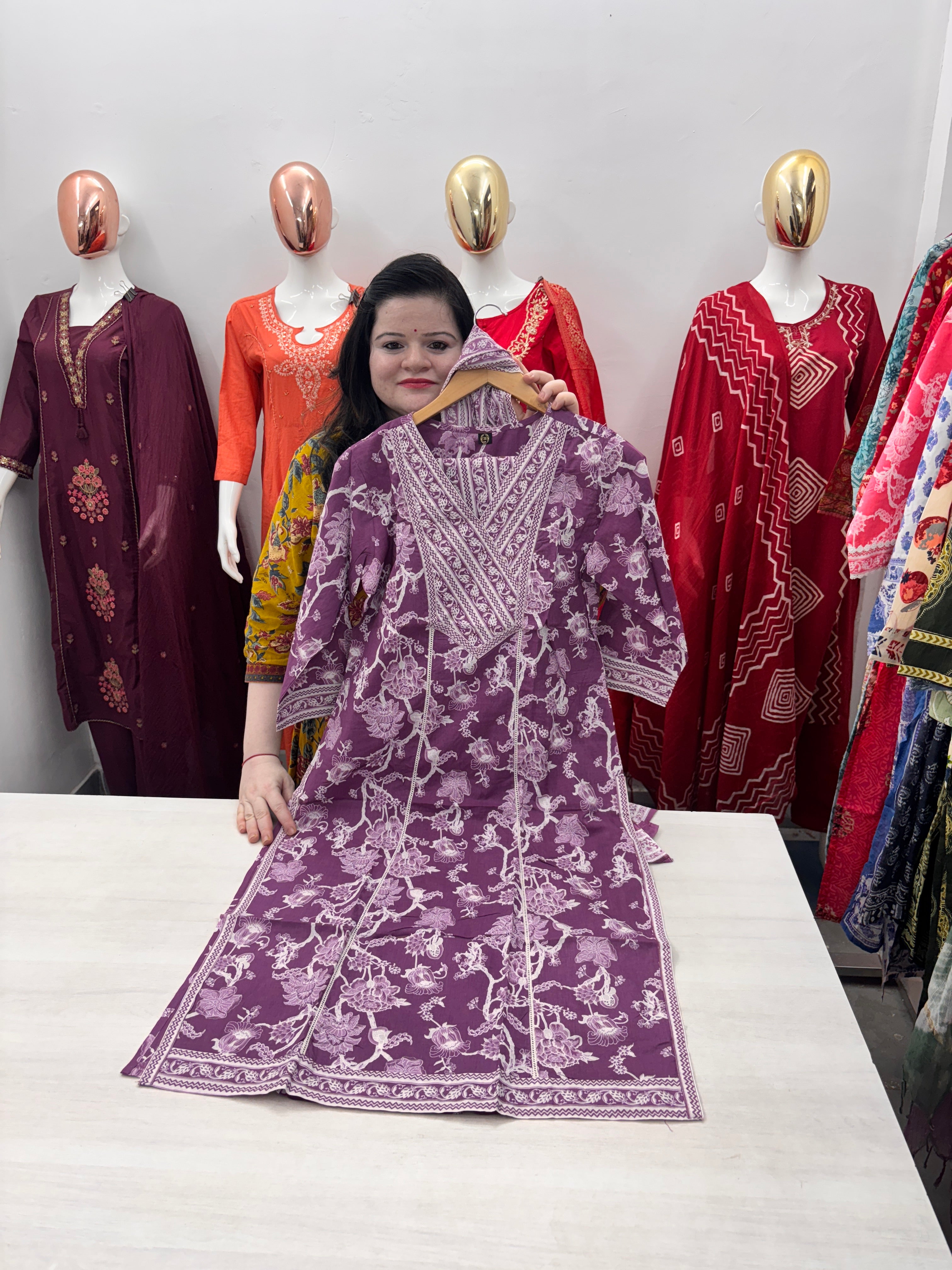 Straight cotton kurta dupatta set with handwork