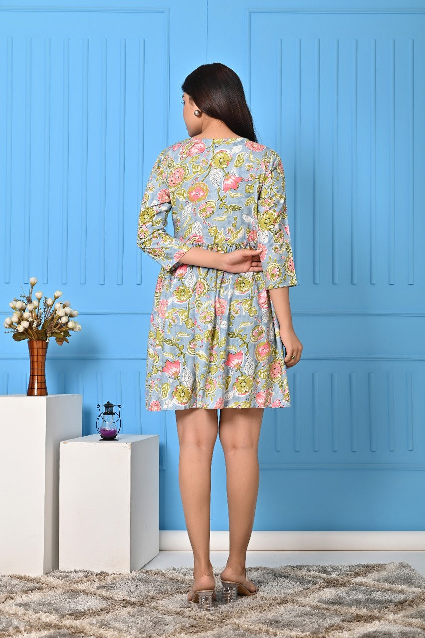 Stylish rayon short dress for girl's