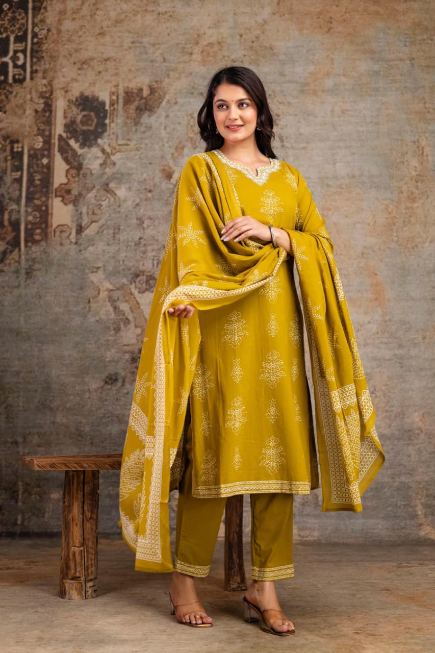 Cambric cotton dupatta set